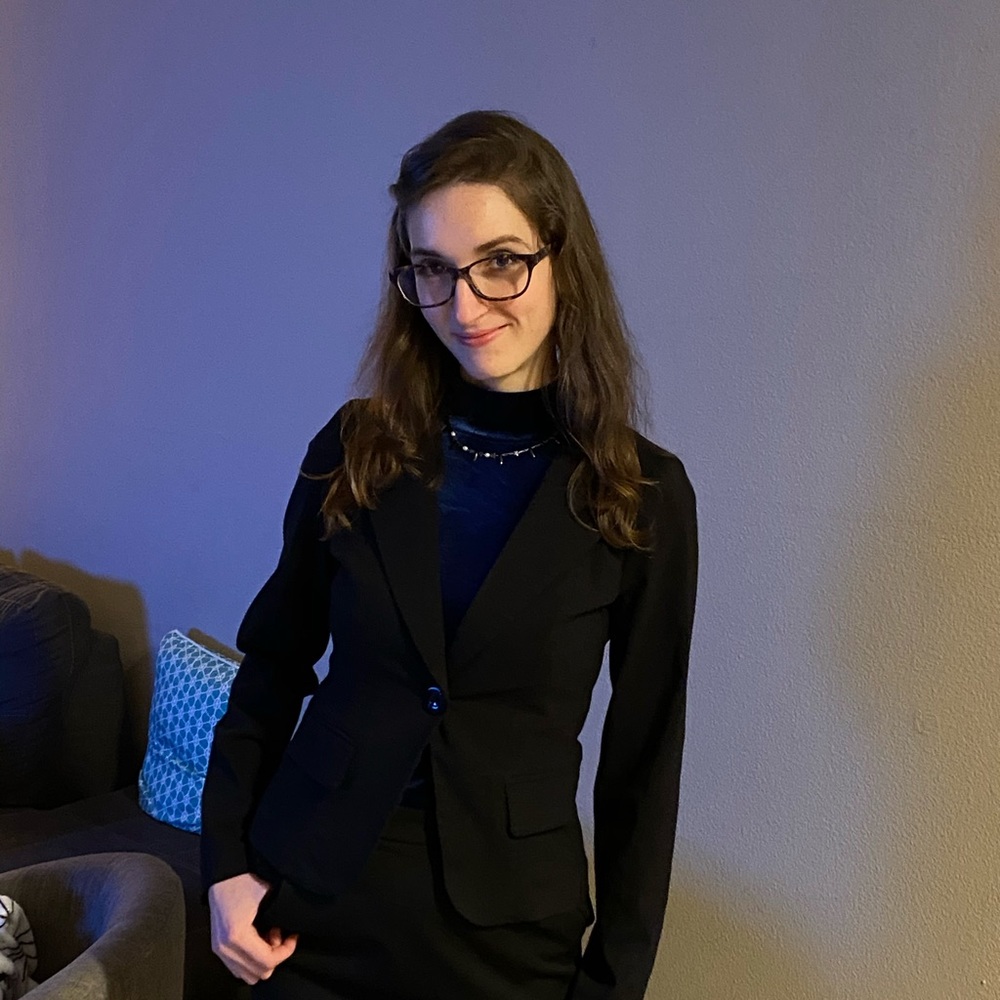 Meet your Posher, Mackenzie